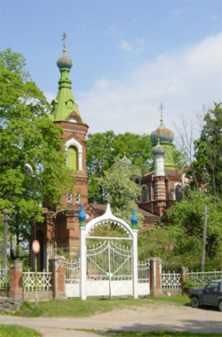 Limbžu pareizticīgā Baznīcīca. 1903. gadā pabeidza tās celtniecību un iesvētīja par godu svētajam Ņevskas Aleksandram. Brīvās Latvijas laikā, 1937. gadā, to pārdēvēja par Kristus Apskaidrošanas baznīcu.